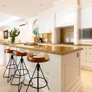 Barbados In The Tropics - 5 Bedroom Luxury , Port Douglas Australia