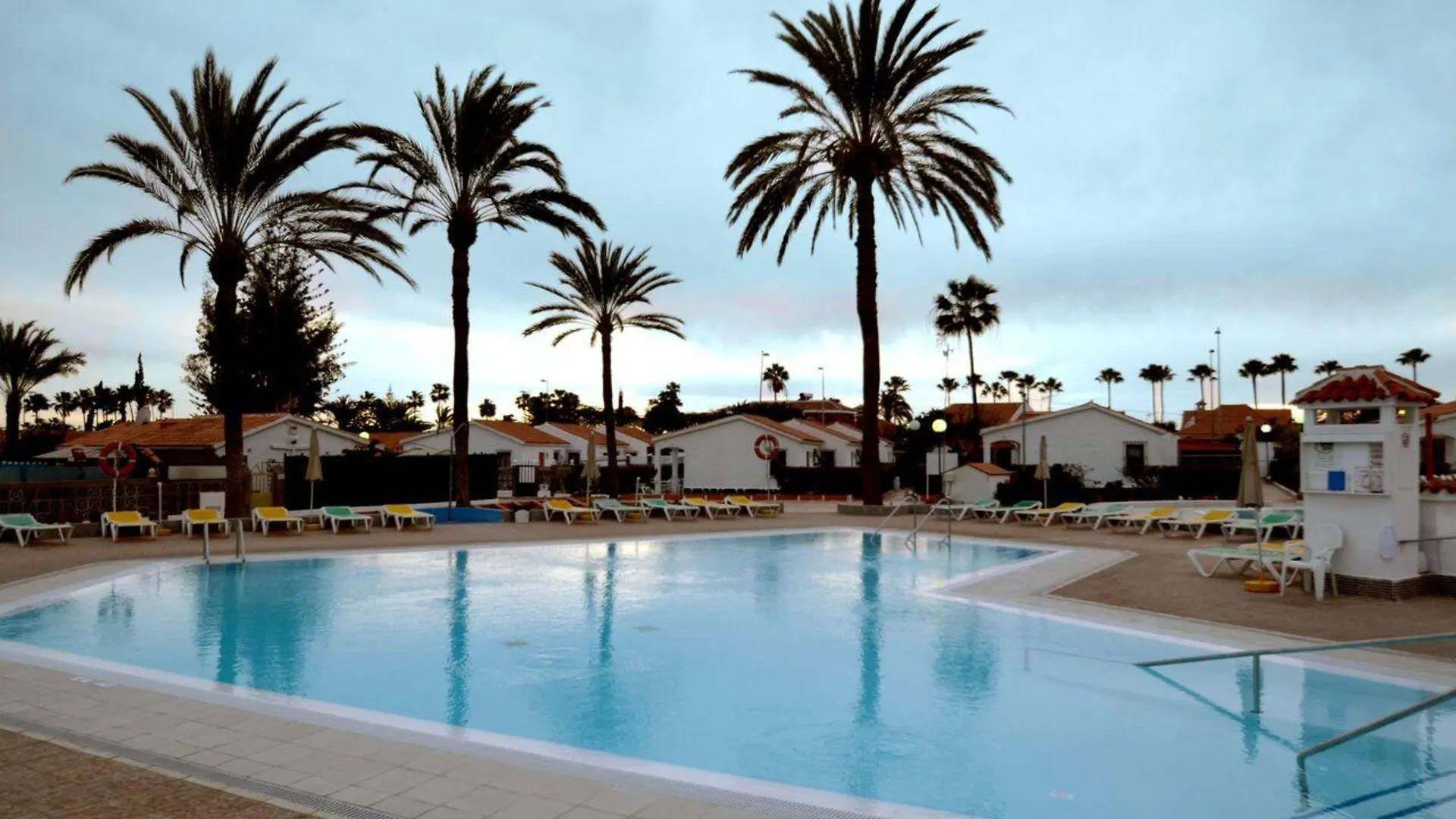 Bungalows Los Arcos Playa del Inglés 0*,