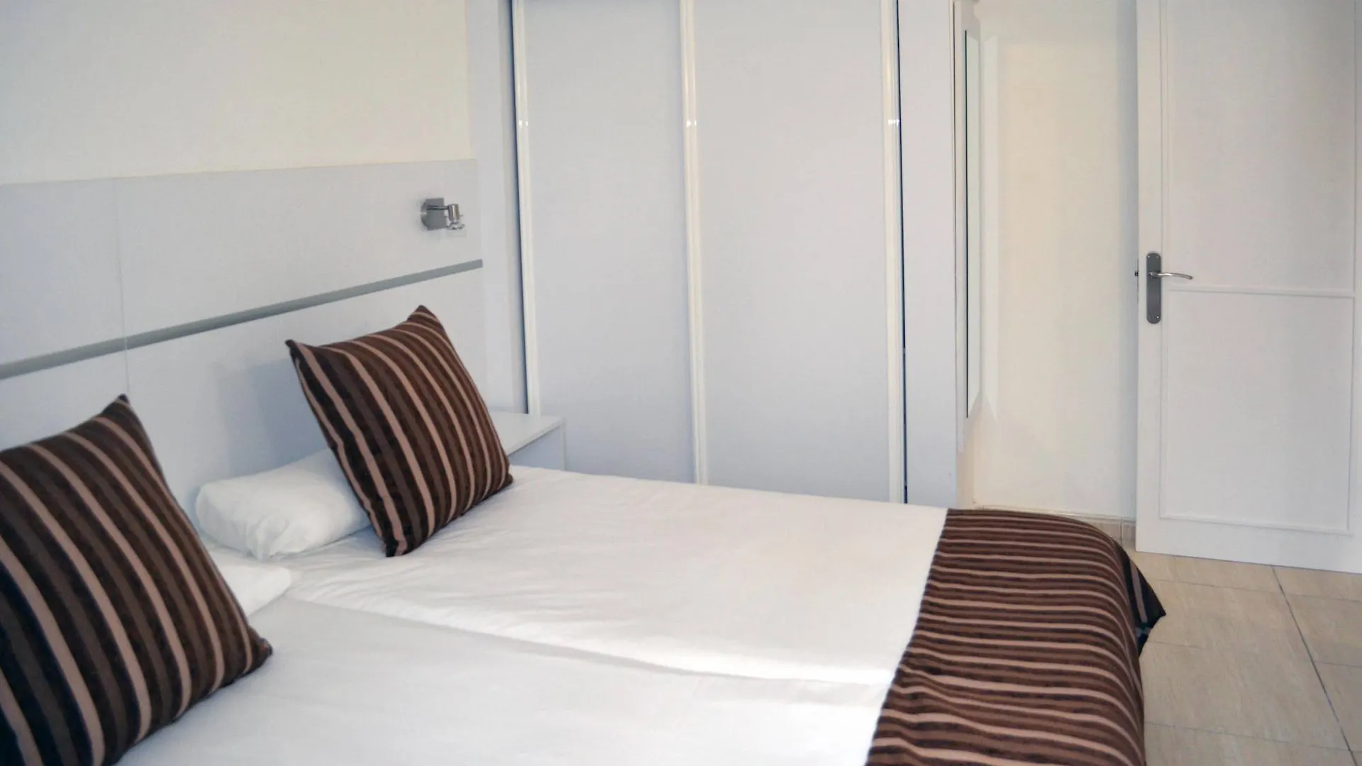 Bungalows Los Arcos Playa del Inglés Apartament